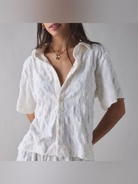 OUT FROM UNDER Daisy Button-Down